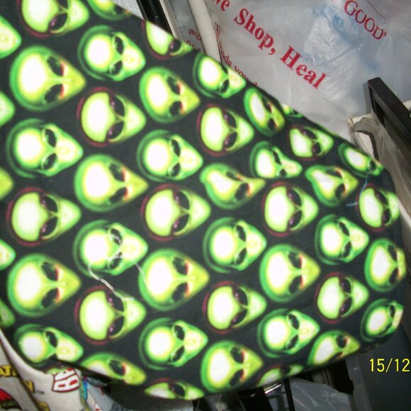 Large 10 Fabric Mens Shirt-Very Unique!!! - Picture 3 of 7